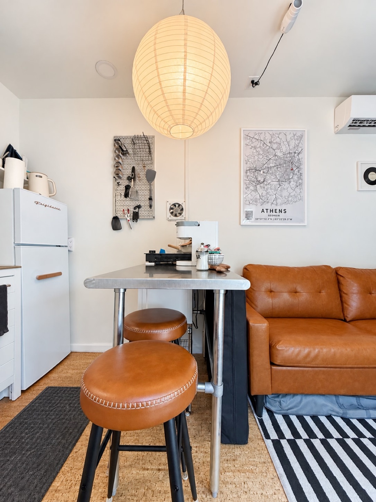 Dining area at Nomehaus